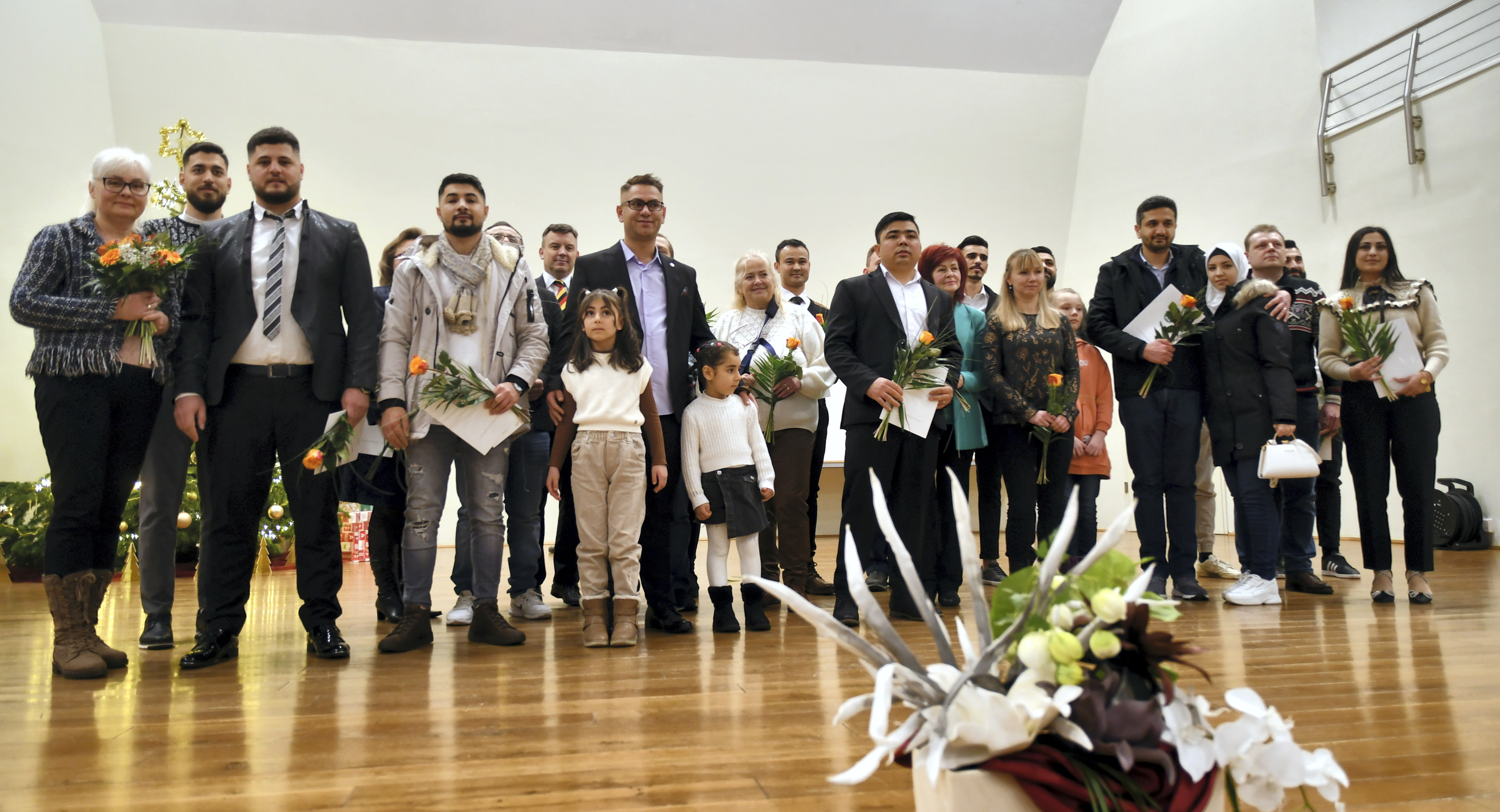 Einbürgerungsveranstaltung in der Kreismusikschule des Landkreises Mansfeld-Südharz. Foto: Landkreis Mansfeld-Südharz/U. Gajowski